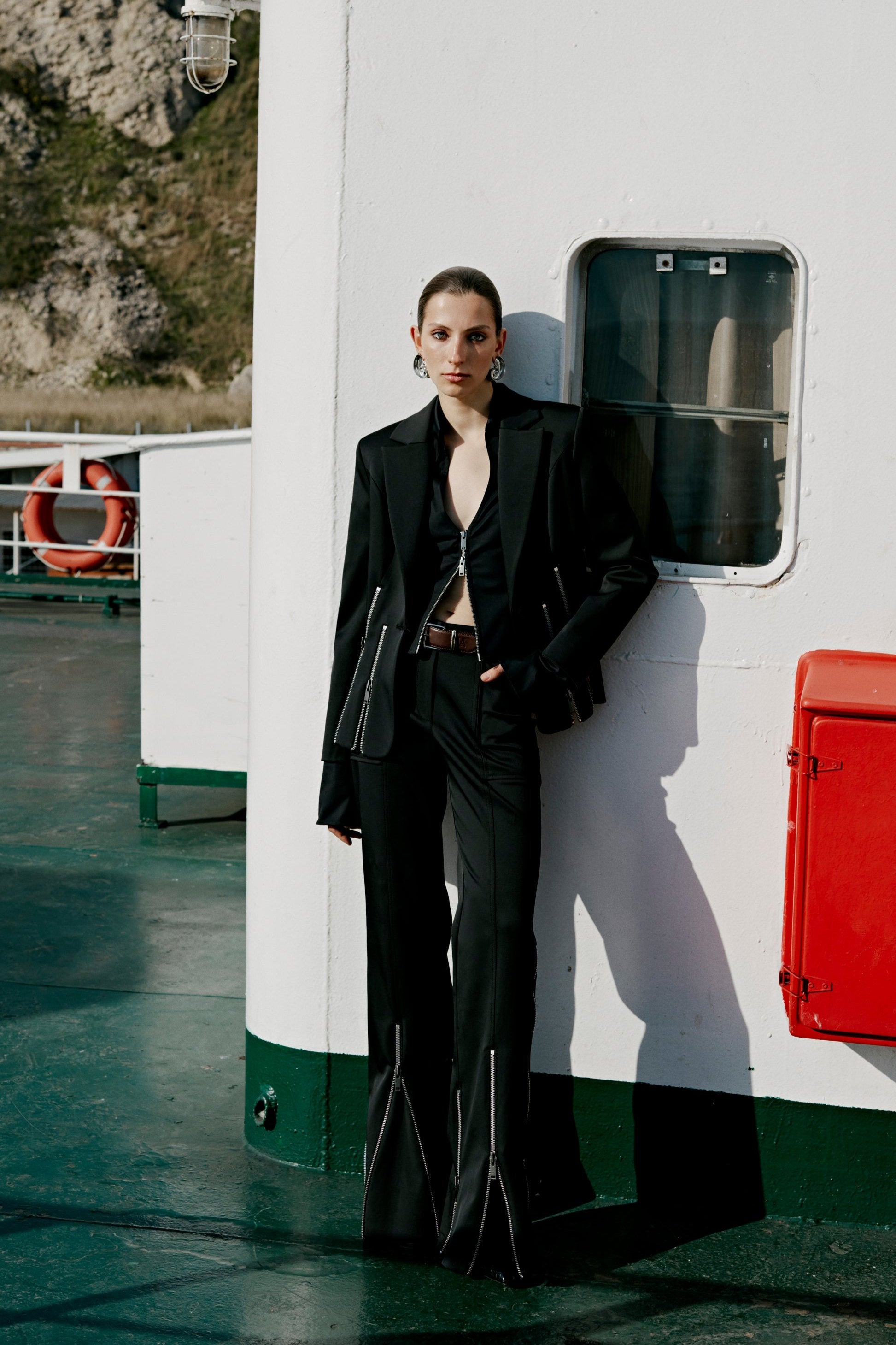Regina - Zipper Detailed Trousers