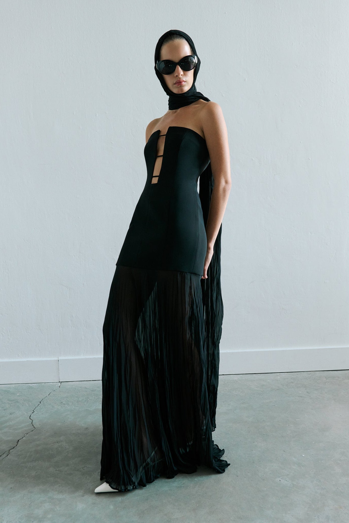 Laura - Strapless 3-String Dress with Crushed Chiffon Detailed