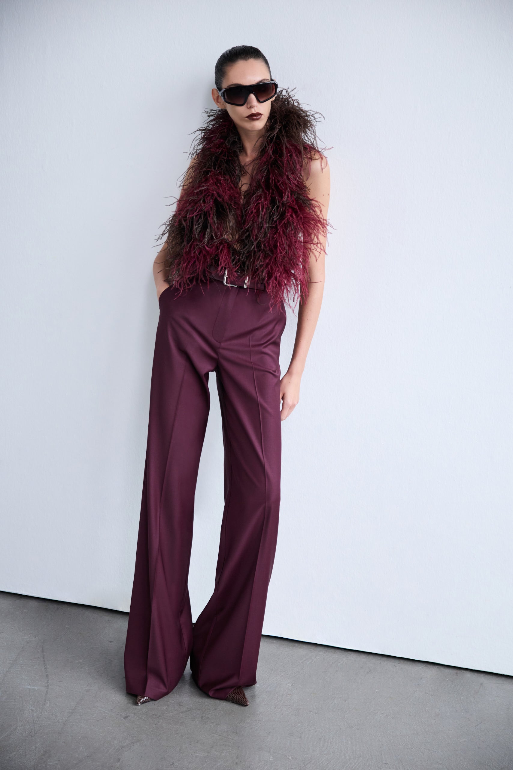 Tia - Ostrich Feather Detailed Body