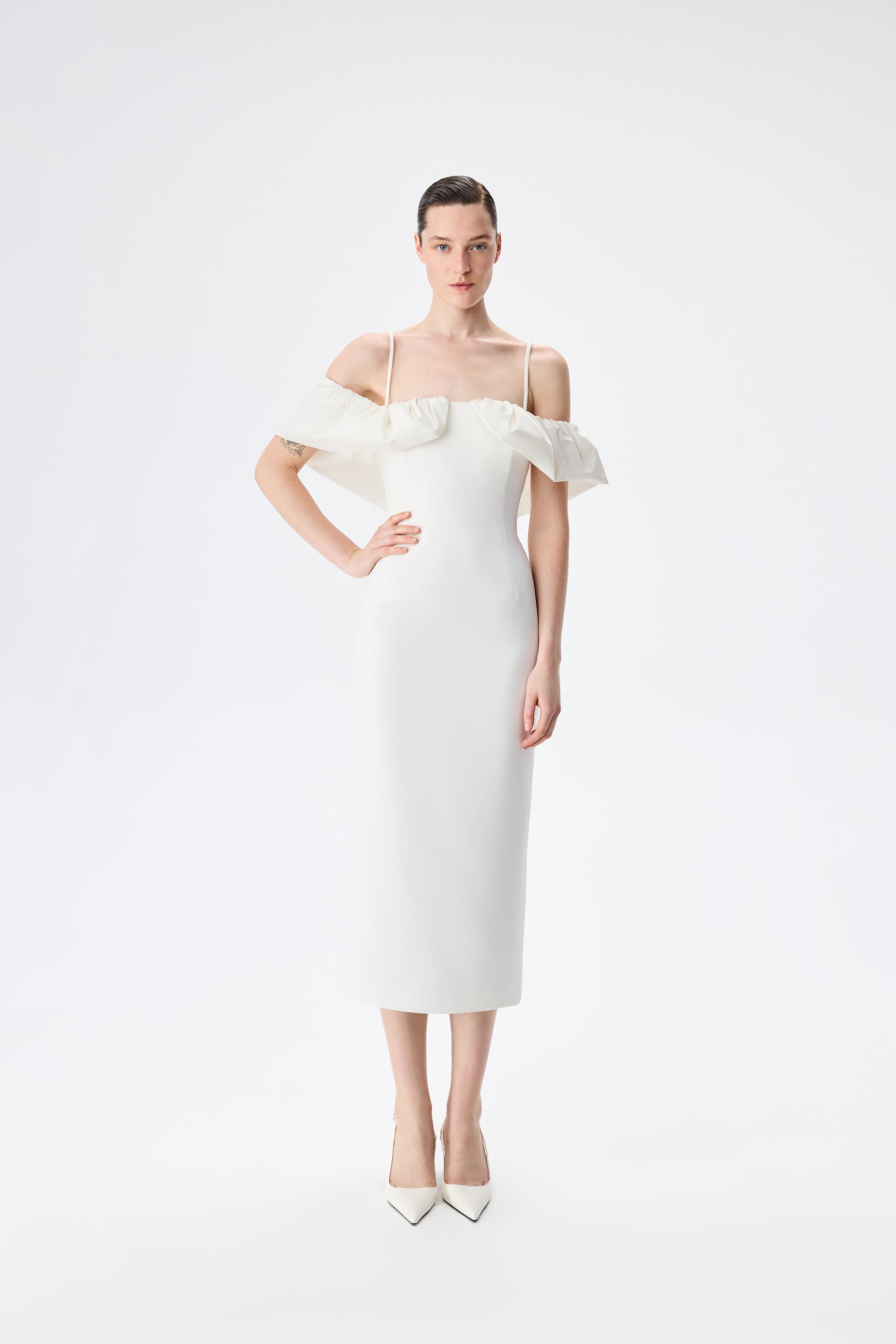 Sarah - Voluminous Strapless Midi Dress