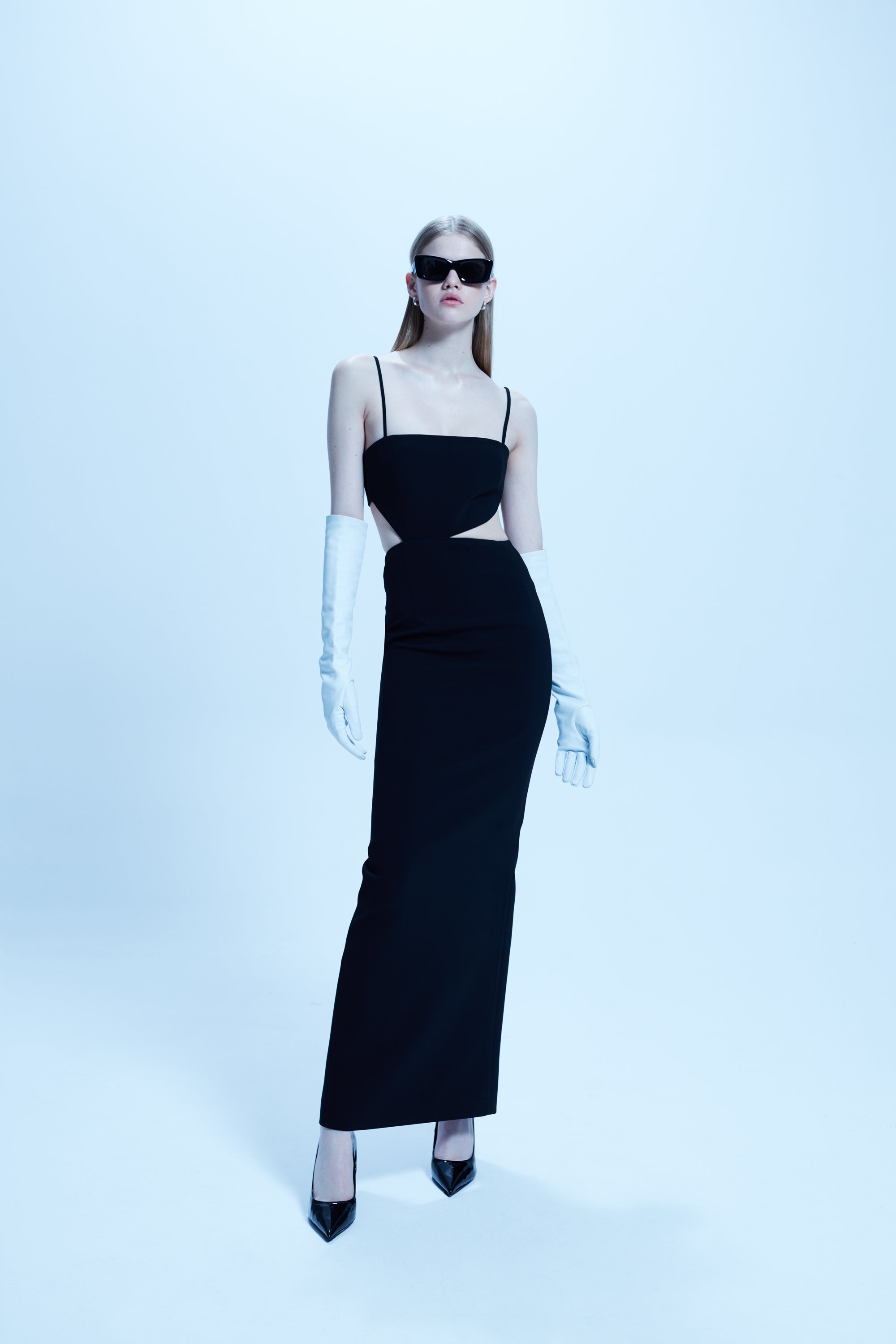 Mia - Cut Out Midi Dress