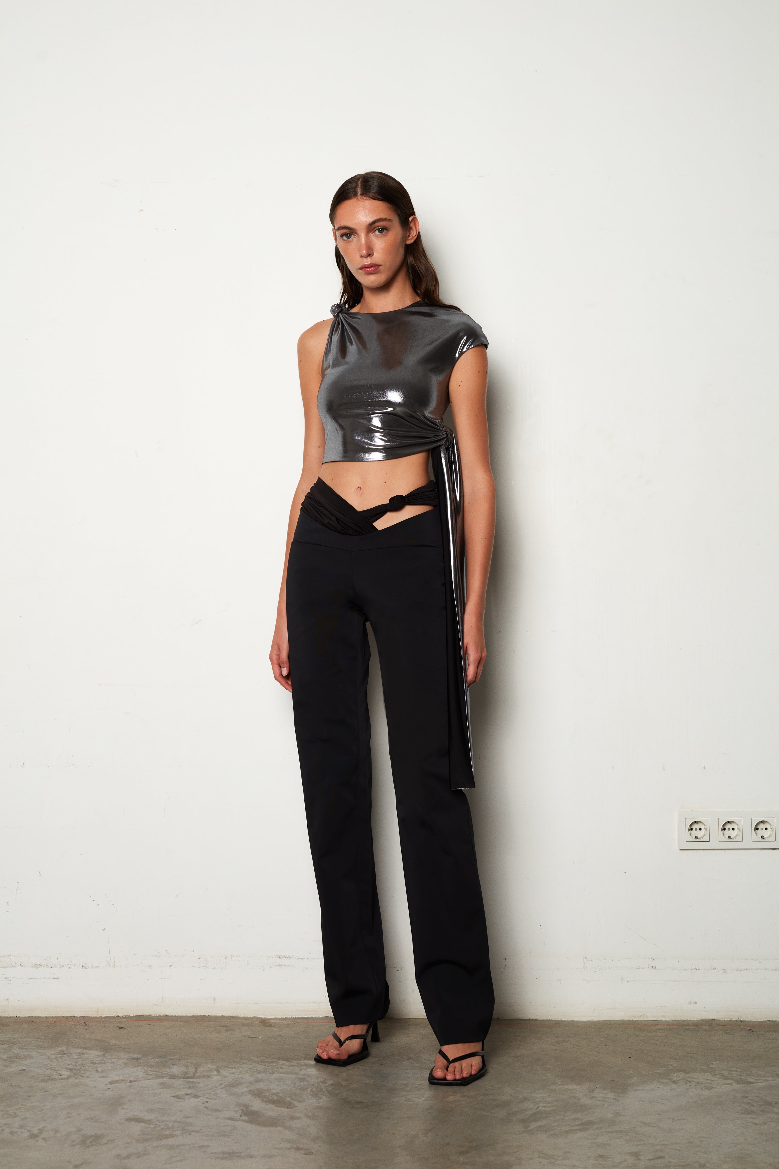 Roxy - Metallic Cropped Top With Knots