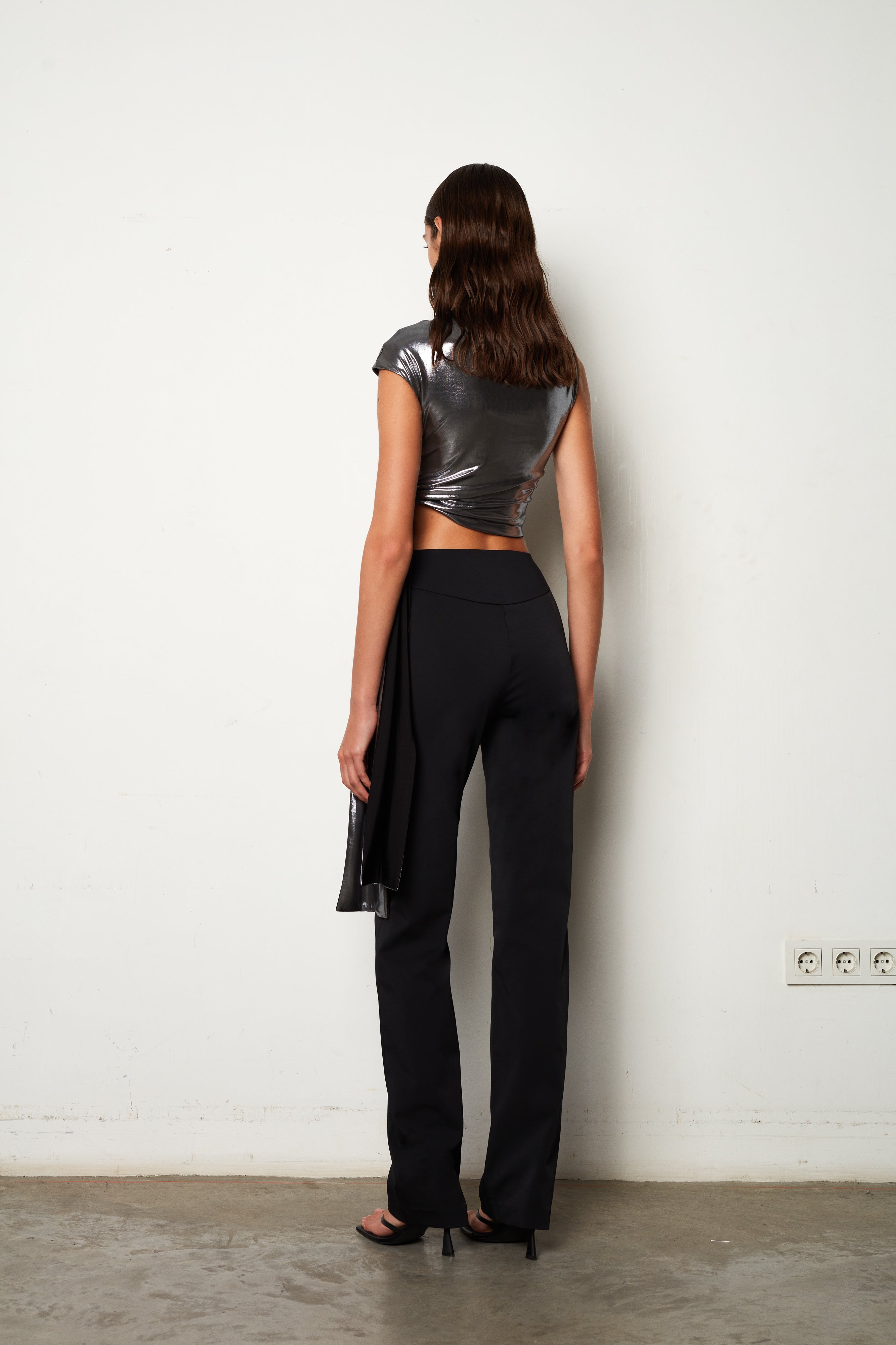 Roxy - Metallic Cropped Top With Knots